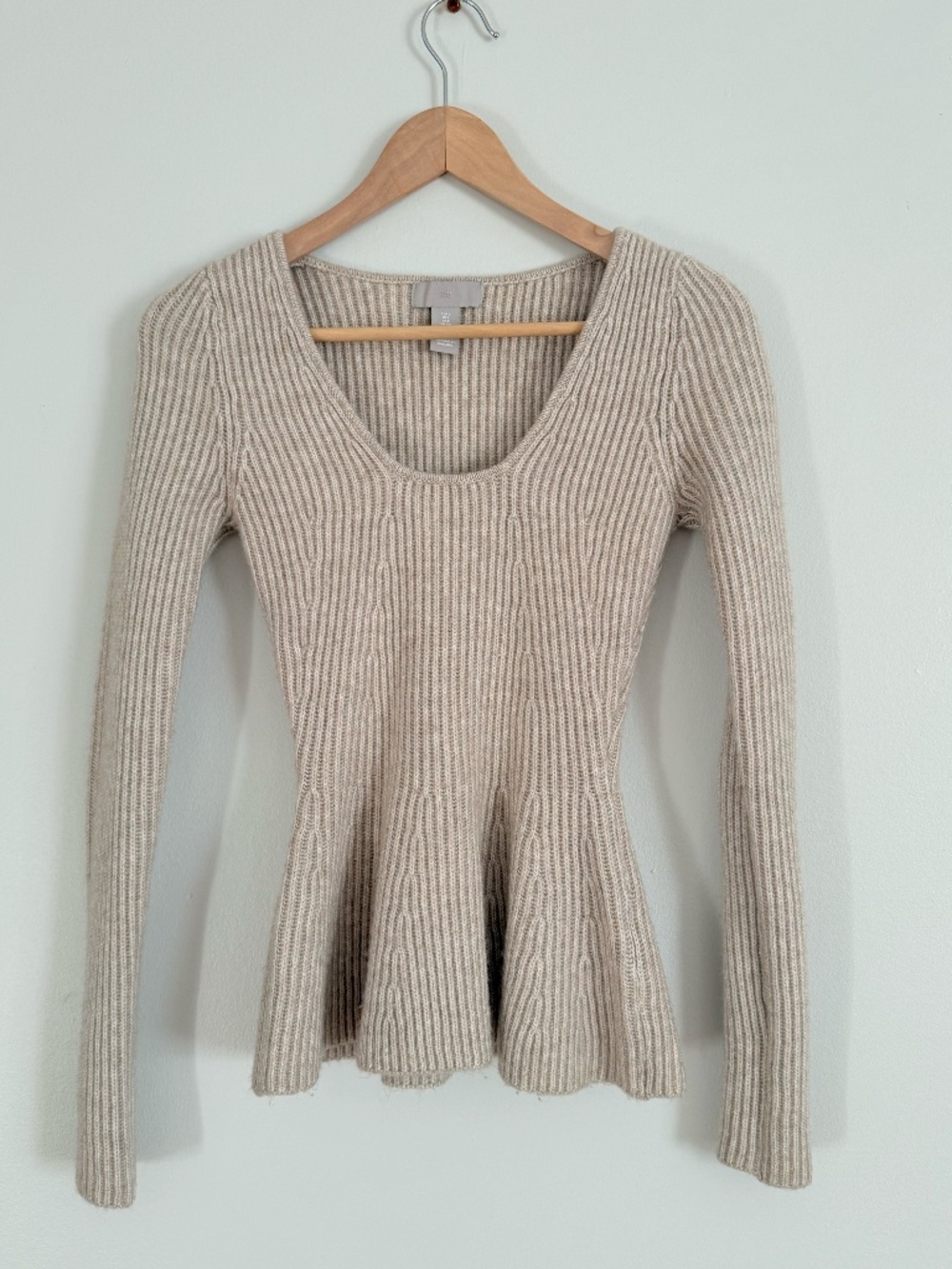 H&M Cream Peplum Top | Ribbed Knit | Size S